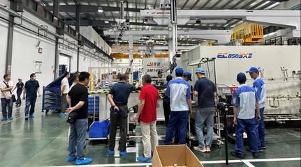 模塊化課程教學團隊深入孝感國家高新區，賦能企業技術升級